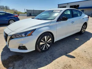 Nissan Altima 2.5L 4 2022