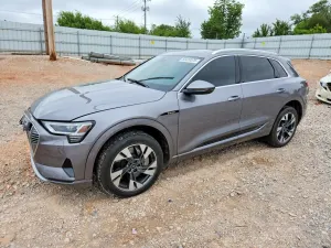 Audi E-Tron 2021