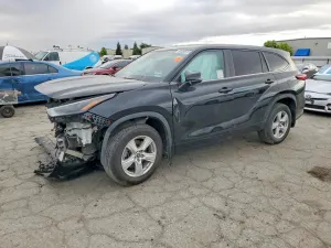 Toyota Highlander 2.4L 4 2023