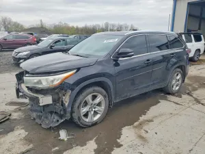 Toyota Highlander 3.5L 6 2016