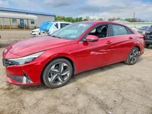 Hyundai Elantra 2.0L 4 2023