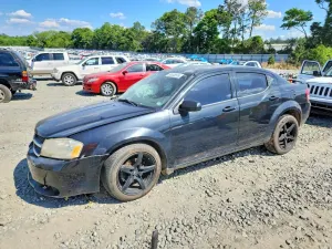 Dodge Avenger 2.4L 4 2010