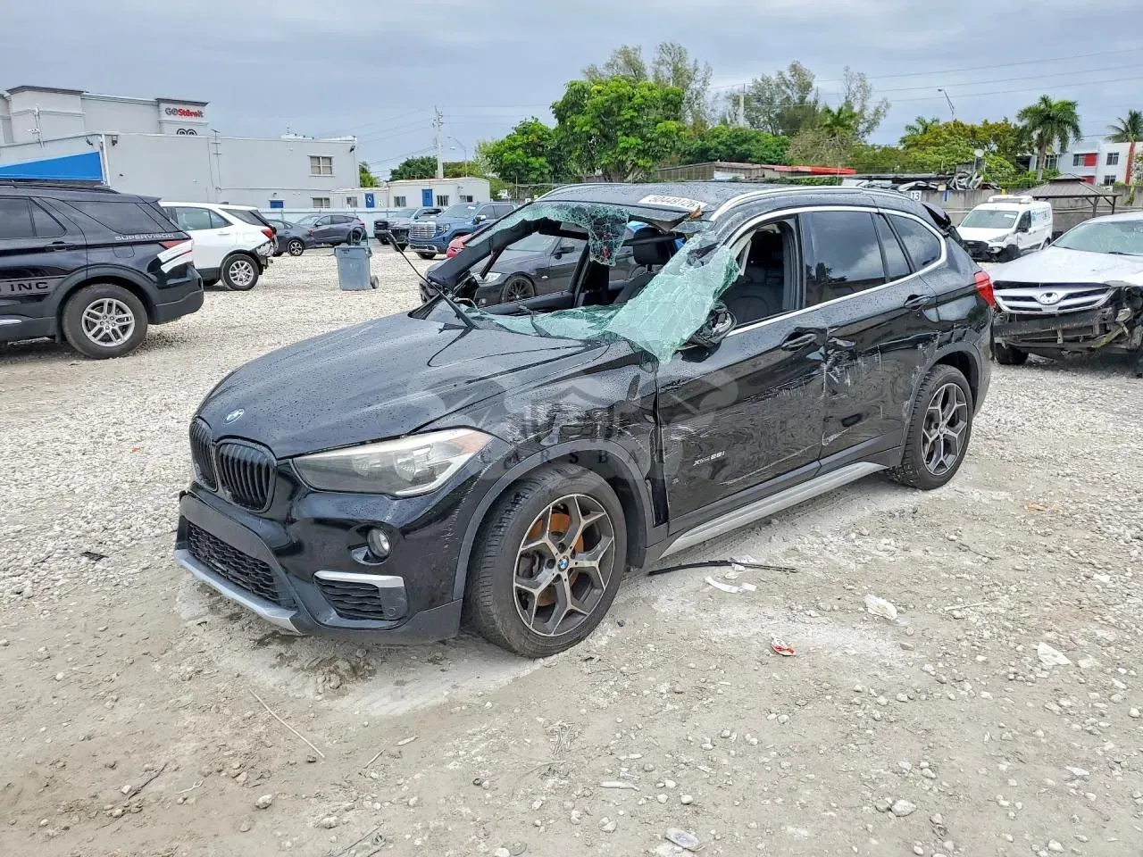 BMW X1 2.0L 4 2017