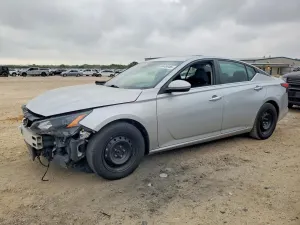 Nissan Altima 2.5L 4 2022