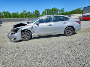 Nissan Altima 2.5L 4 2015
