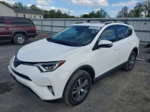 Toyota Rav4 2.5L 4 2017
