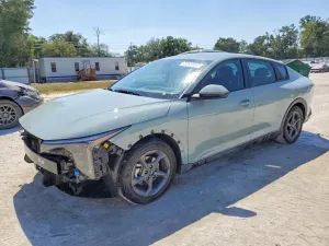 Kia K4 2.0L 4 2026