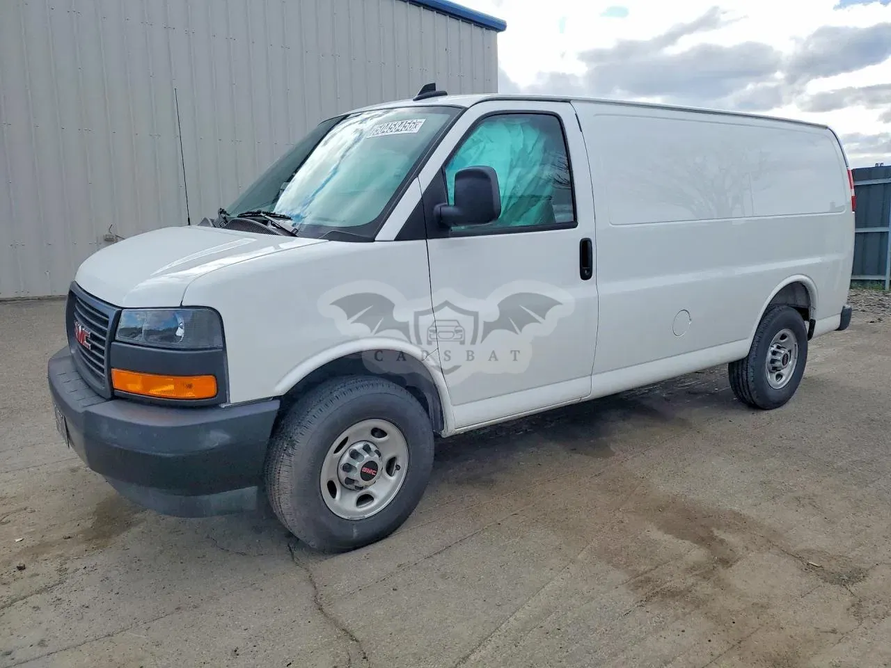 GMC Savana 4.3L 6 2025