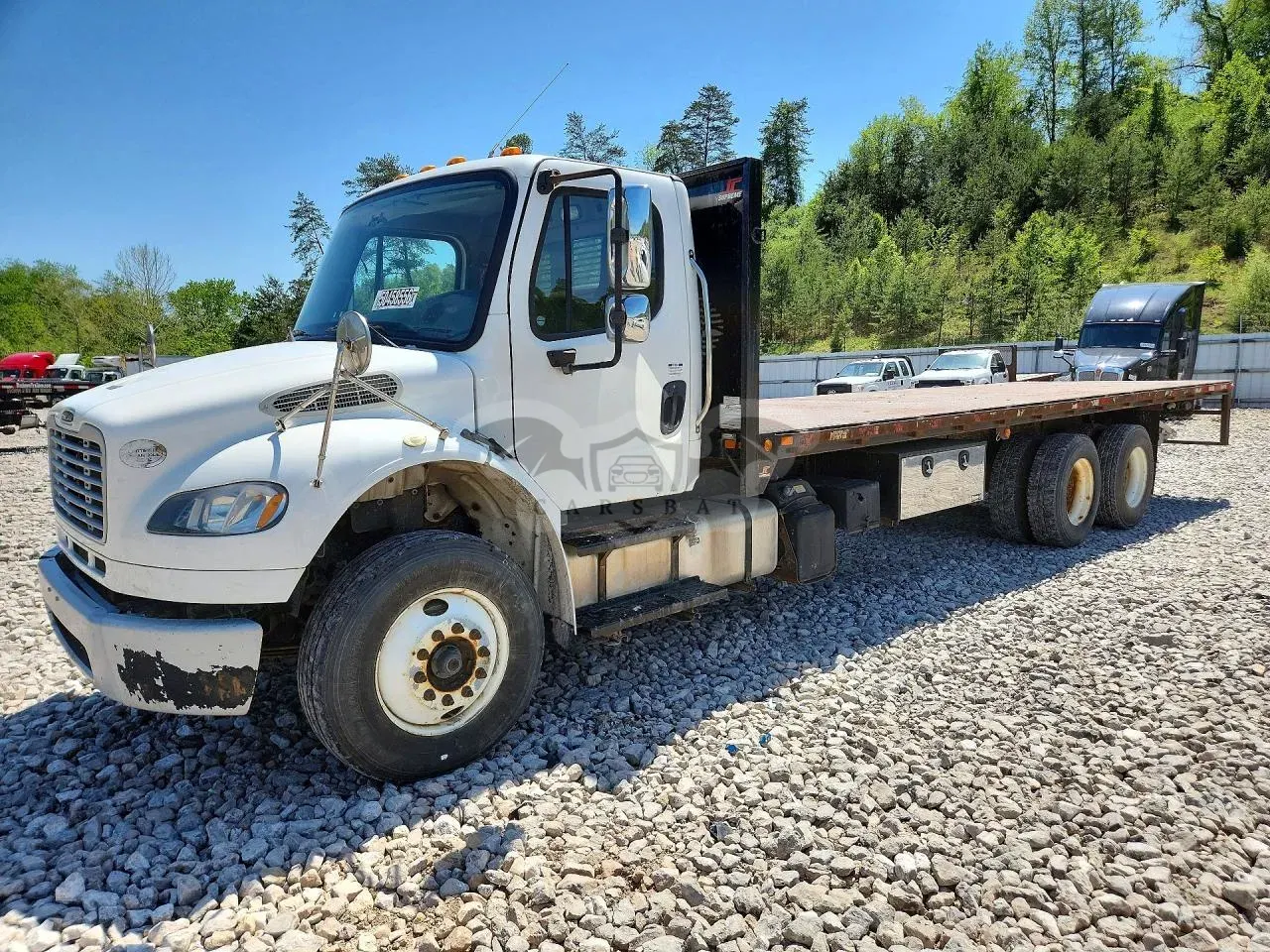 Freightliner Business Class M2 8.9L 6 2015