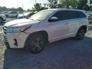 Toyota Highlander 2.7L 4 2018