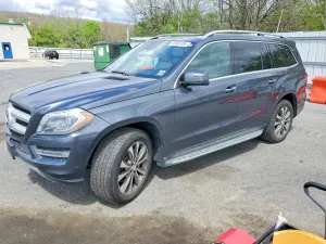 Mercedes-Benz GL 3.0L 6 2015