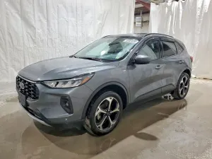 Ford Escape 2.0L 4 2025