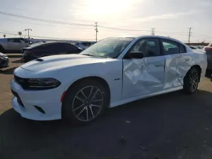 Dodge Charger 5.7L 8 2023