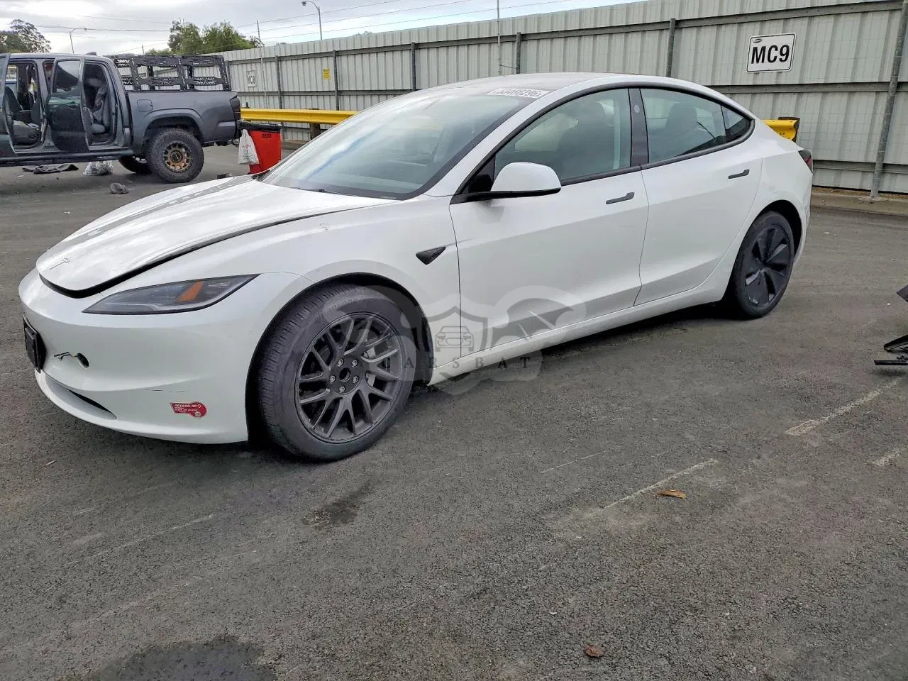 Tesla Model 3 2024