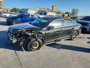 Volkswagen Passat 1.8L 4 2015