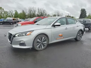 Nissan Altima 2.5L 4 2021