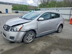 Pontiac Vibe 2.4L 4 2009
