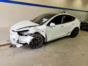 Tesla Model Y 2022