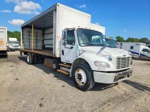 Freightliner Business Class M2 6.7L 6 2015