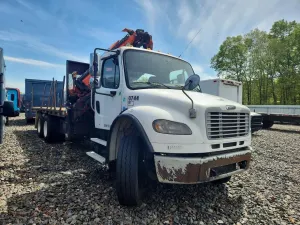 Freightliner Business Class M2 8.9L 6 2015