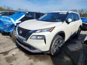 Nissan Rogue 2.5L 4 2021