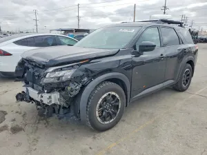 Nissan Pathfinder 3.5L 6 2024