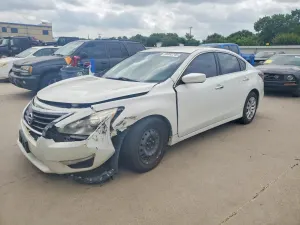 Nissan Altima 2.5L 4 2015