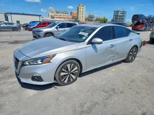 Nissan Altima 2.5L 4 2019