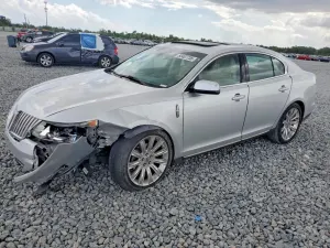 Lincoln MKS 3.7L 6 2010
