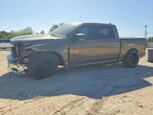 RAM 1500 5.7L 8 2015