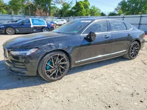 Volvo S90 2.0L 4 2018
