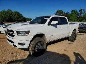 RAM 1500 5.7L 8 2021