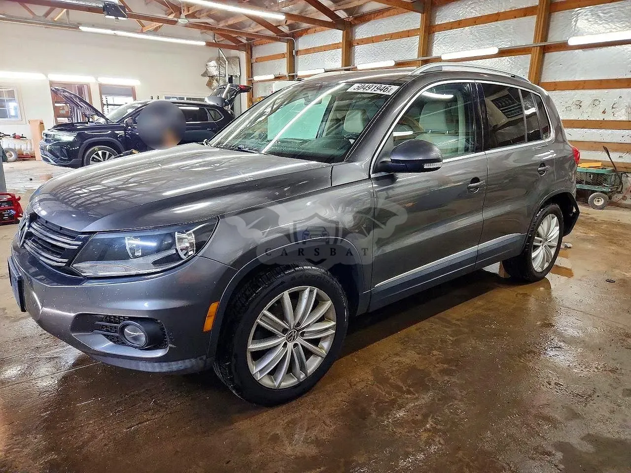 Volkswagen Tiguan 2.0L 4 2012