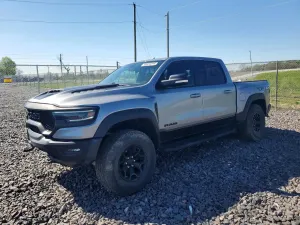 RAM 1500 6.2L 8 2021