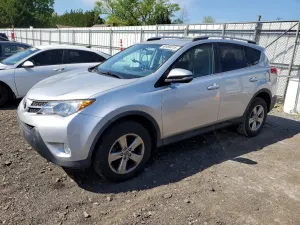 Toyota Rav4 2.5L 4 2015