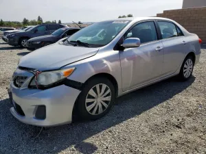 Toyota Corolla 1.8L 4 2013