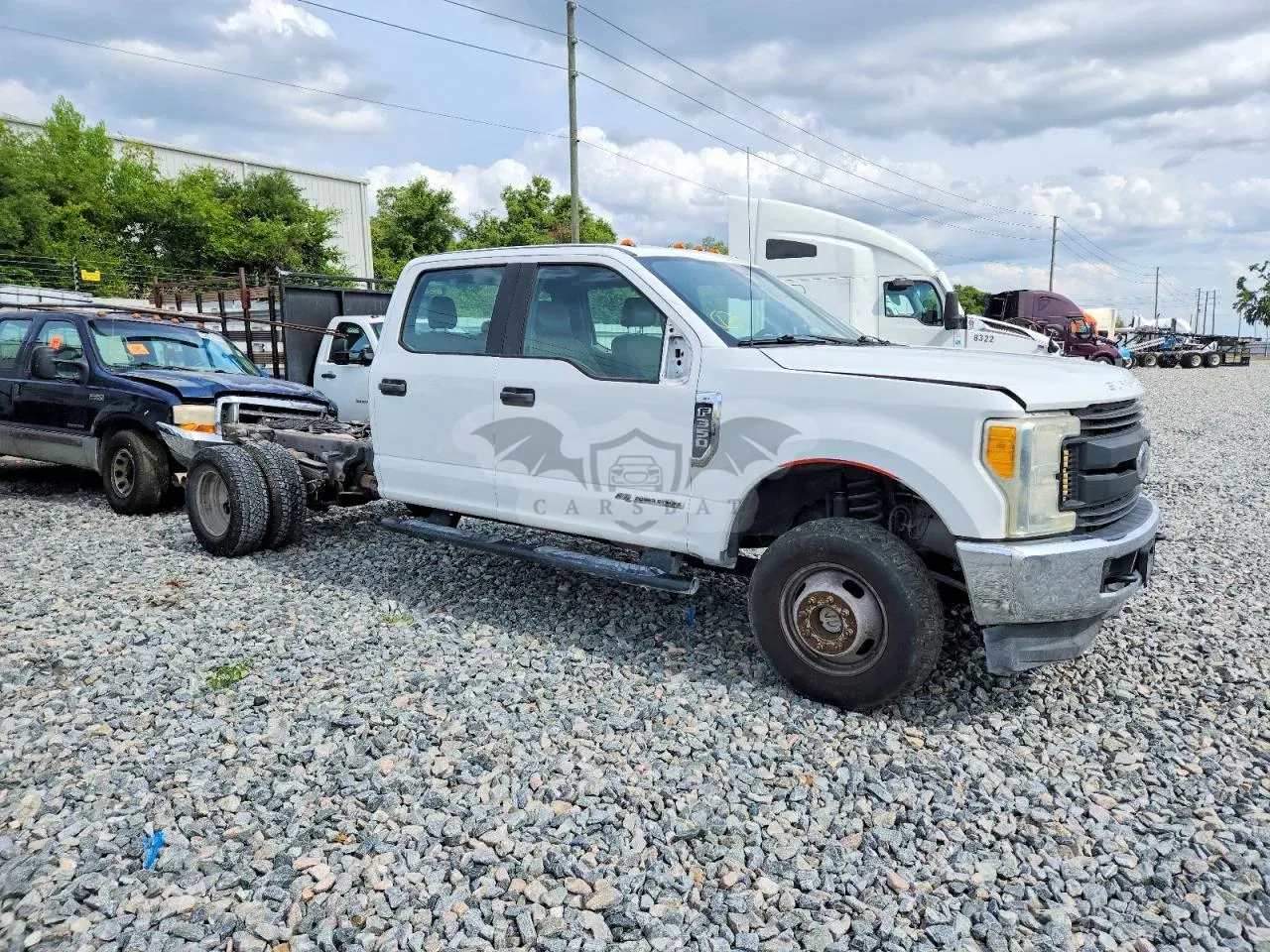 Ford F-350 6.7L 8 2017
