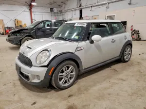 Mini Cooper 1.6L 4 2011