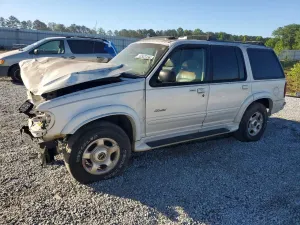 Ford Explorer 4.0L 6 2001