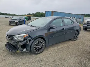 Toyota Corolla 1.8L 4 2015