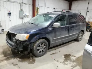 Chrysler Town & Country 3.8L 6 2010