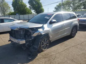 Toyota Highlander 3.5L 6 2018