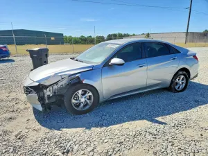 Hyundai Elantra 2.0L 4 2021