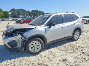 Subaru Forester 2.5L 4 2019