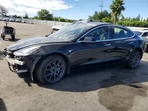 Tesla Model 3 2018