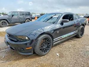 Ford Mustang 3.7L 6 2012