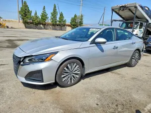 Nissan Altima 2.5L 4 2023