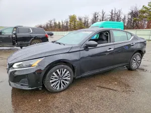 Nissan Altima 2.5L 4 2024