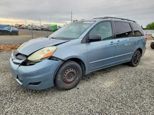Toyota Sienna 3.3L 6 2006