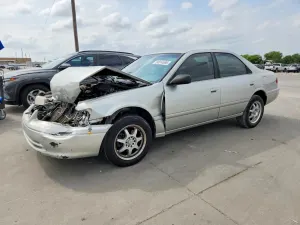 Toyota Camry 2.2L 4 2000
